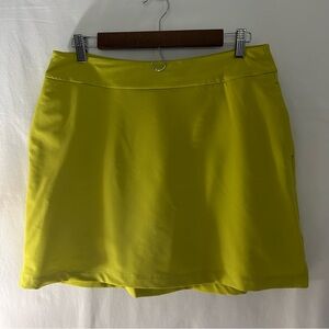 NWOT Greg Norman Chartreuse Green Women's Skort Medium